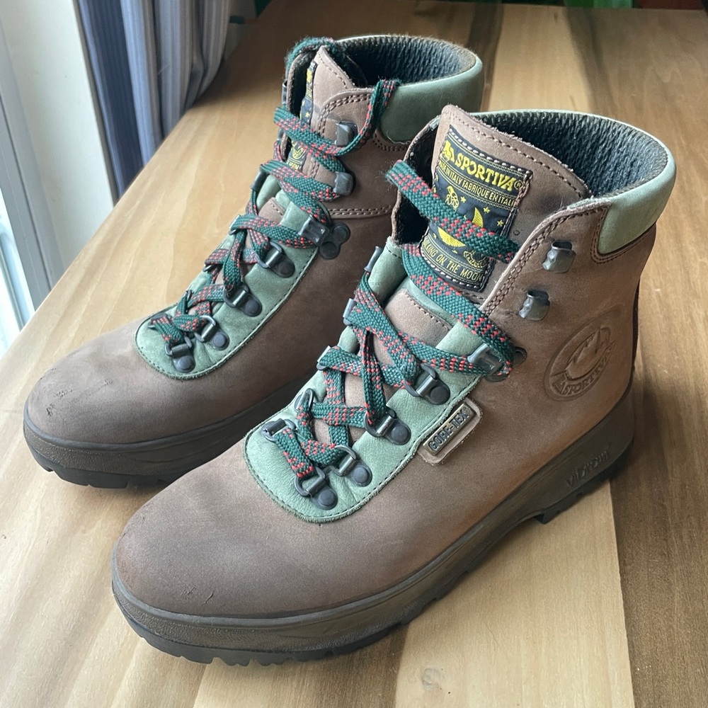 LaSportiva Hiking Boots Walking On the Moon US-8 EU-40.5